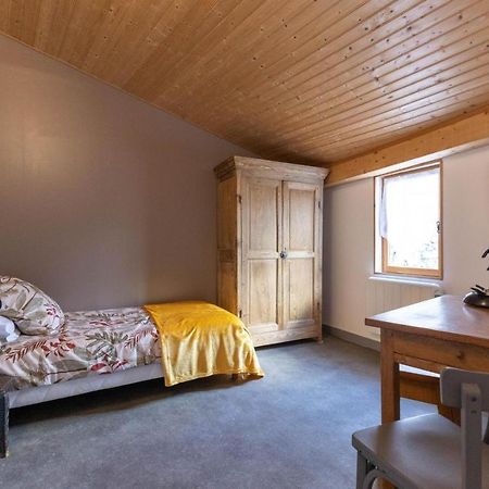לינה וארוחת בוקר Isserteaux Chambre D'Hote De La Petite Toscane D'Auvergne מראה חיצוני תמונה